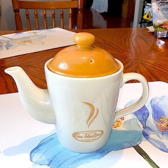 Tim Hortons 2 cup Tea Pot - New - Picture 3 of 8